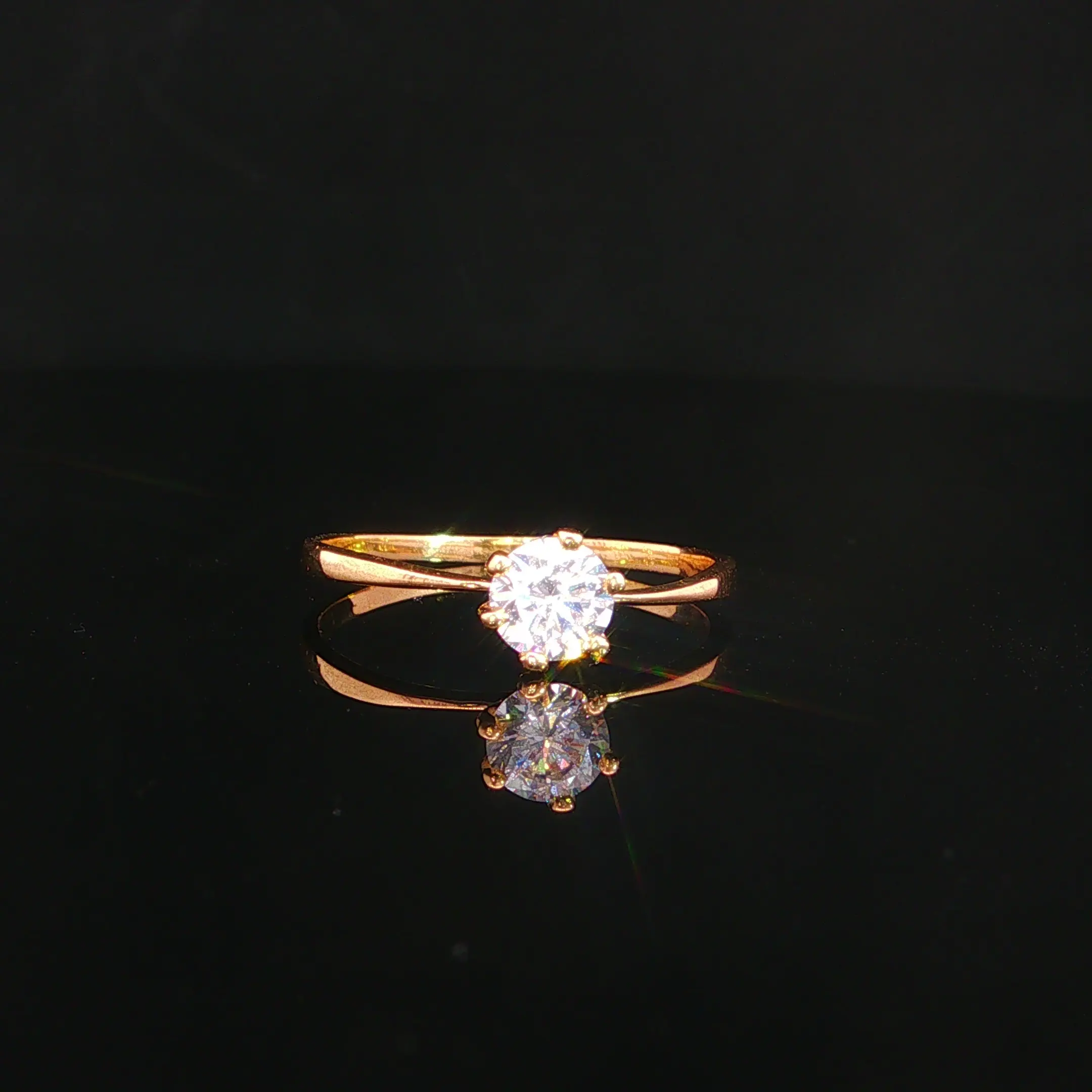 ANILLO SOLITARIO 6 UÑAS ORO AMARILLO