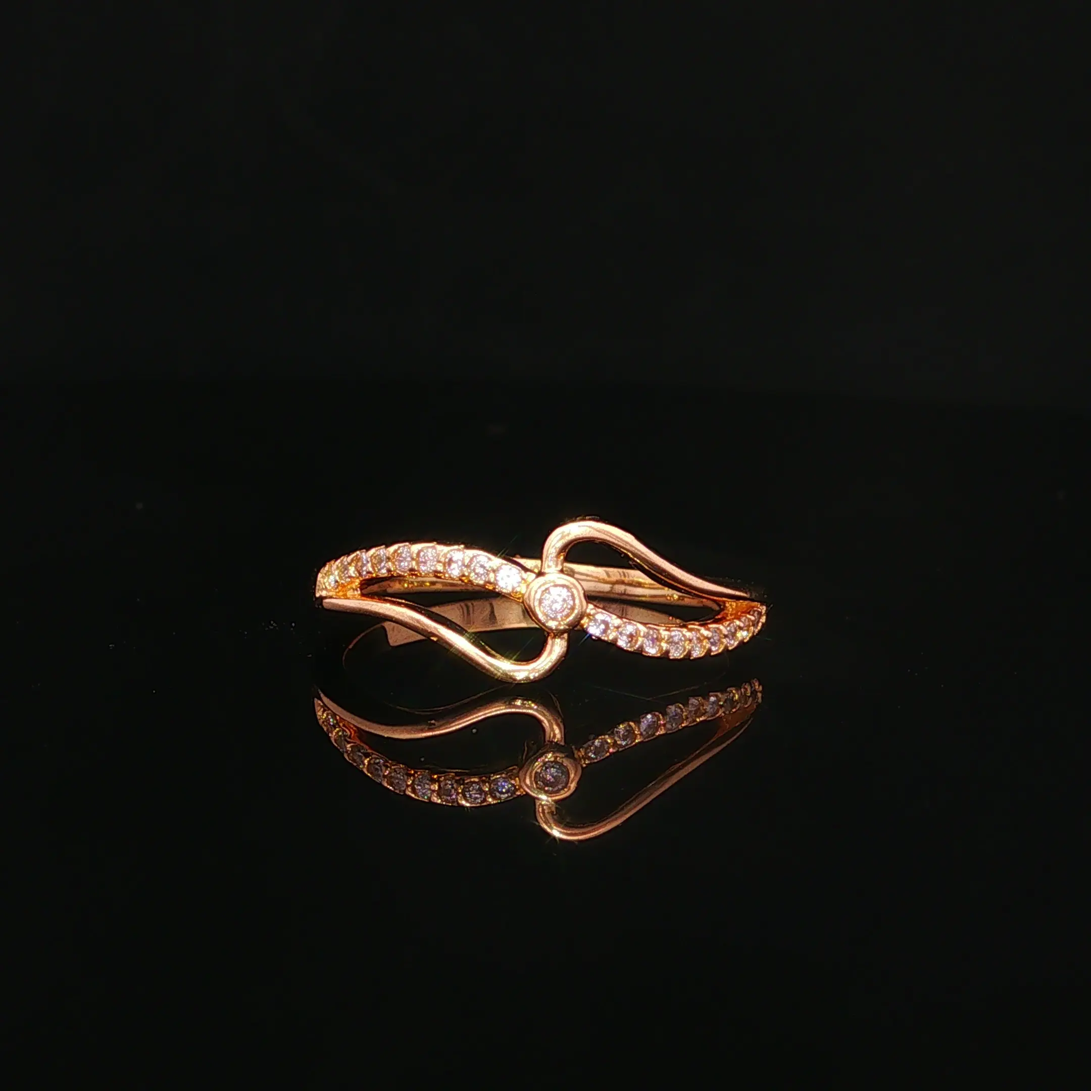 ANILLO SOLITARIO ONDAS CASTING ORO AMARILLO