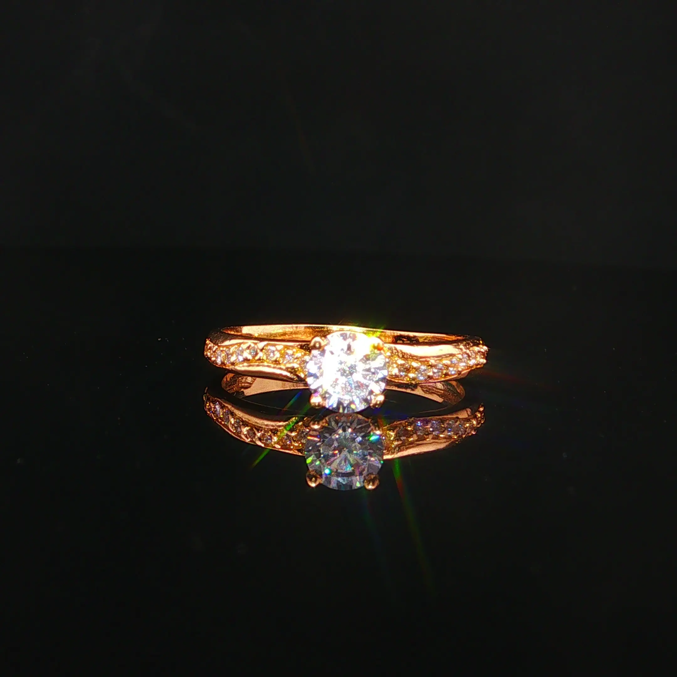 ANILLO SOLITARIO CASTING 4 UÑAS ORO AMARILLO